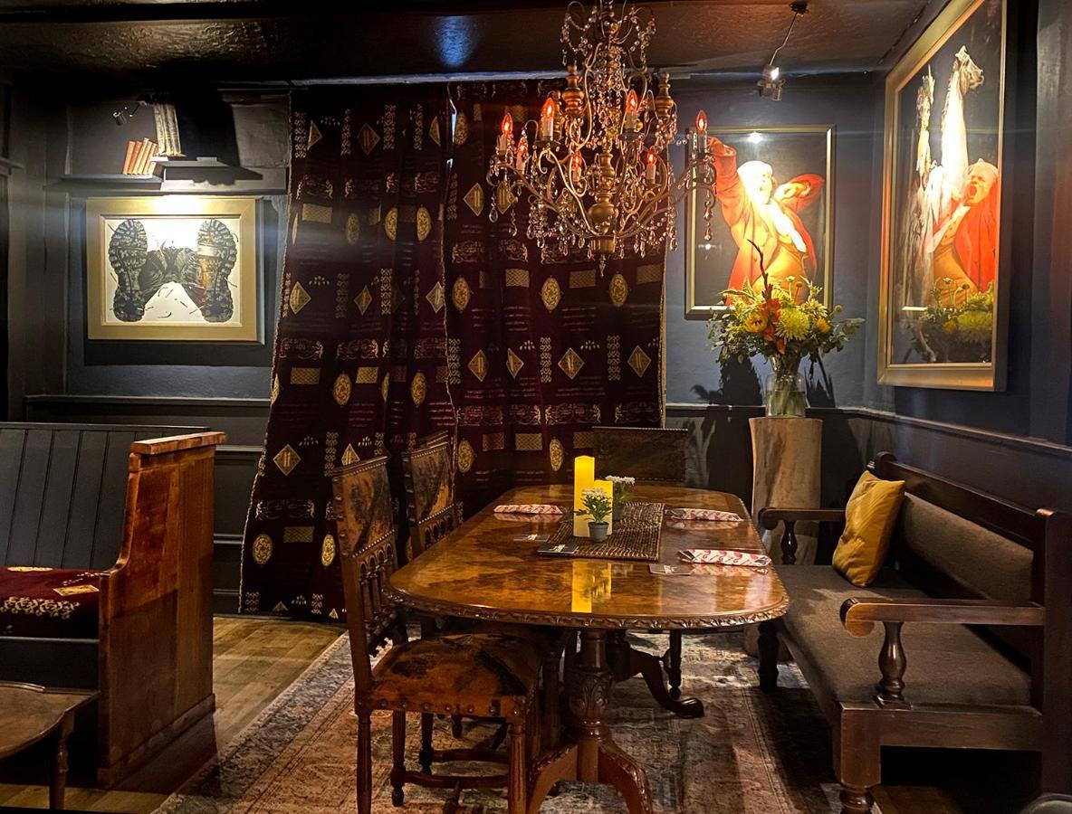 Red Lion, Coorie Inn Earlston Buitenkant foto